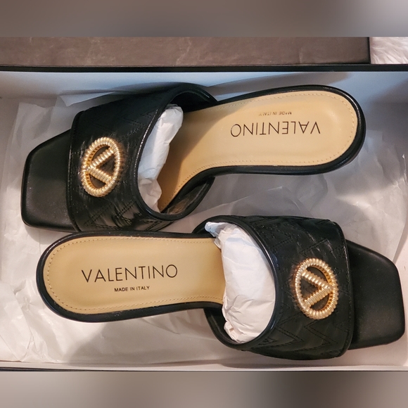 ✨️ Valentino Venere Black Heels w/ Dustbag - Size 9 😍 - Picture 4 of 10